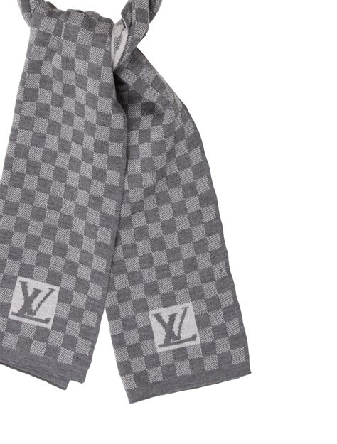 louis vuitton grey scarf fake|louis vuitton scarf women's black.